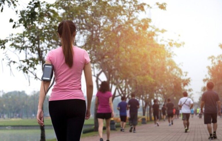 What Is The Proper Way To Breathe When Walking? What Is The Proper Way To Breathe When Walking?