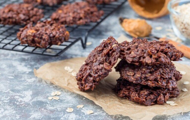 How To Not Overeat At A Party? How To Not Overeat At A Party?